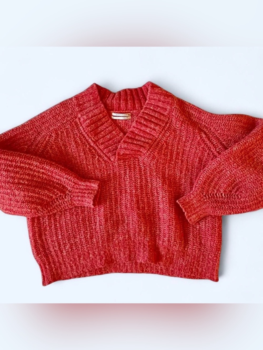 Anthropologie Chunky Preppy Feminine Knit Wool V-Neck Sweater in Rose Pink